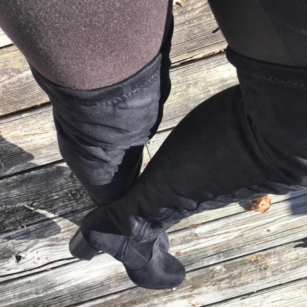 Mark & Maddux Stuart Black Suede Over The Knee Boots SZ 10! NEW!